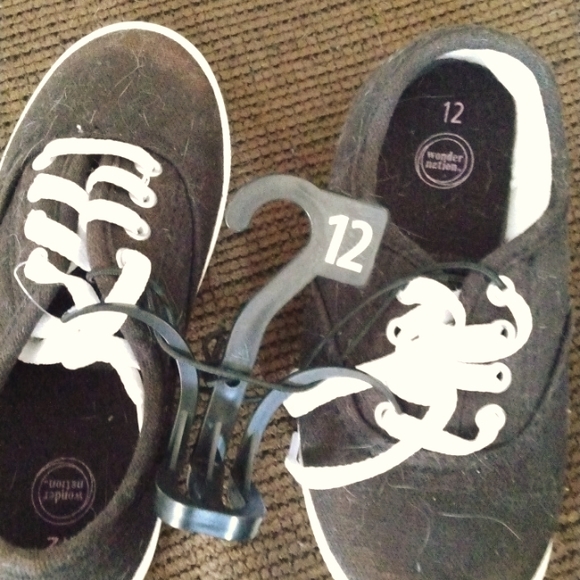 Shoes - Picture 1 of 1